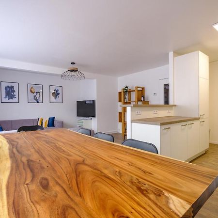 Ferienwohnung La Rouette Reims Exterior foto