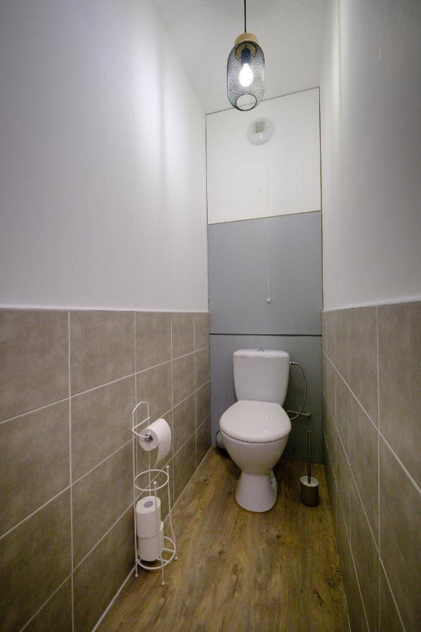 Ferienwohnung La Rouette Reims Exterior foto