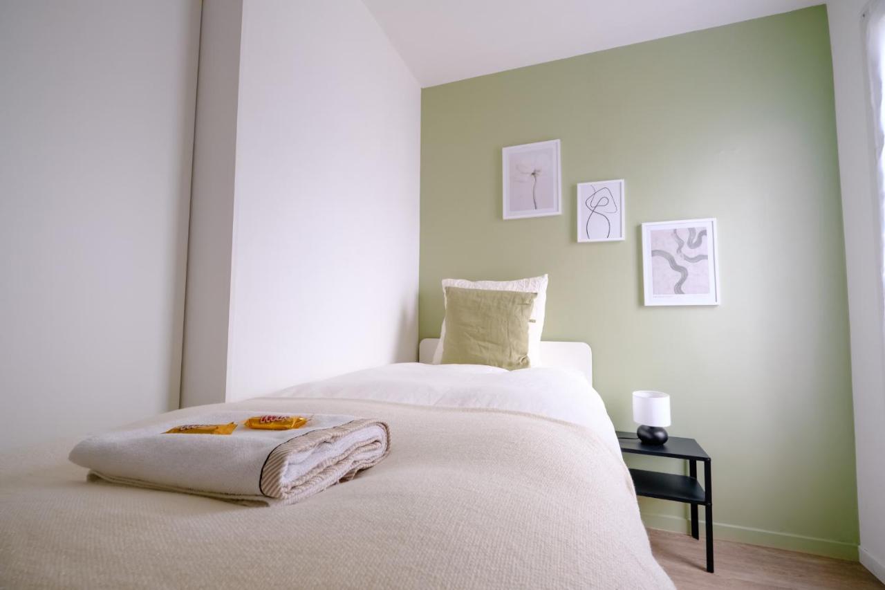Ferienwohnung La Rouette Reims Exterior foto