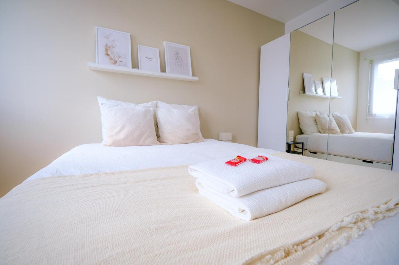 Ferienwohnung La Rouette Reims Exterior foto